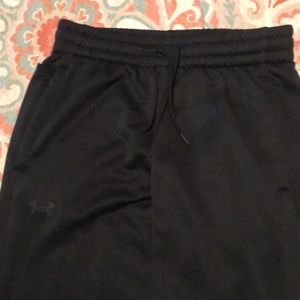 Men’s medium Under Armour Sweatpants